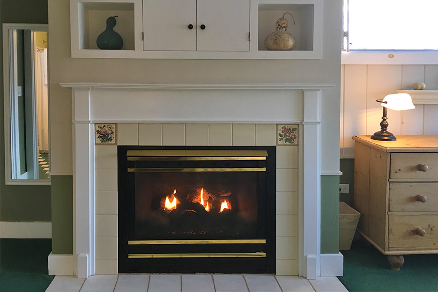 Evergreen Room fireplace